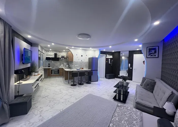 Viktor Deluxe Appartement *